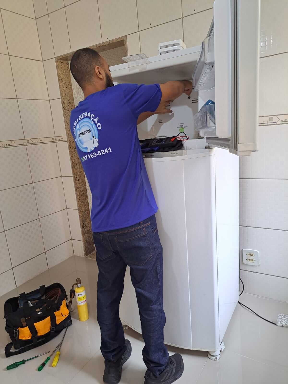 Conserto 09 - Geladeira